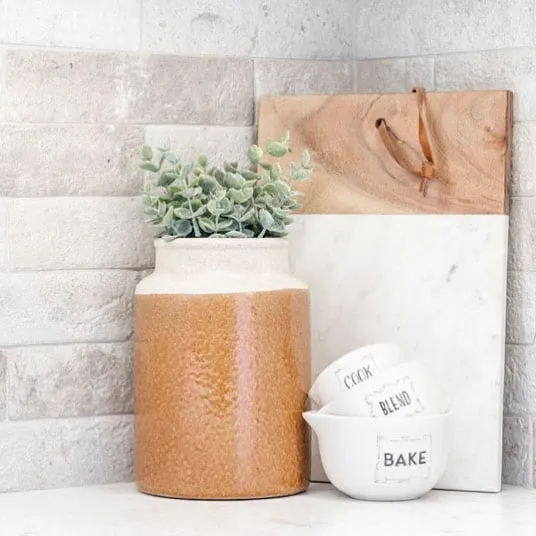 14378 contemporary farmhouse kitchen intro