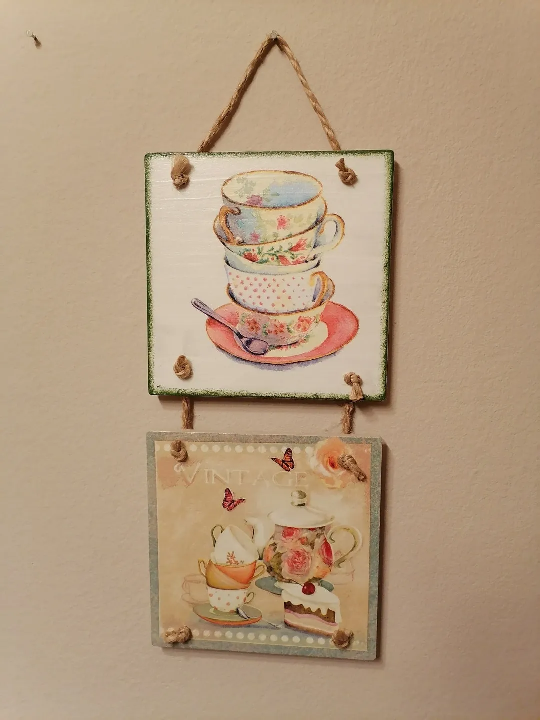 /img/14397-coffee-kitchen-decor-mugs.webp