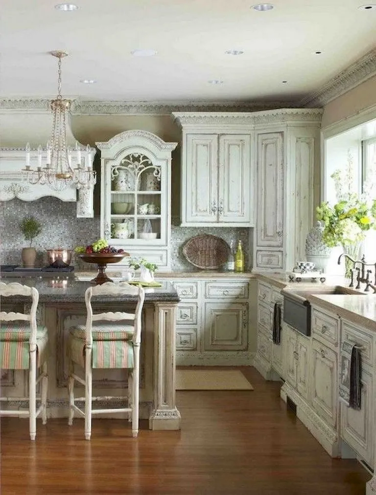 /img/14402-country-kitchen-lighting.webp