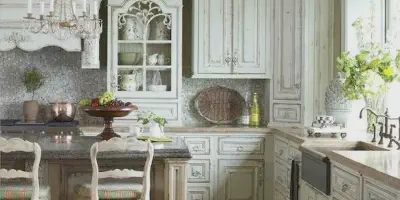 /img/14402-country-kitchen-lighting.webp