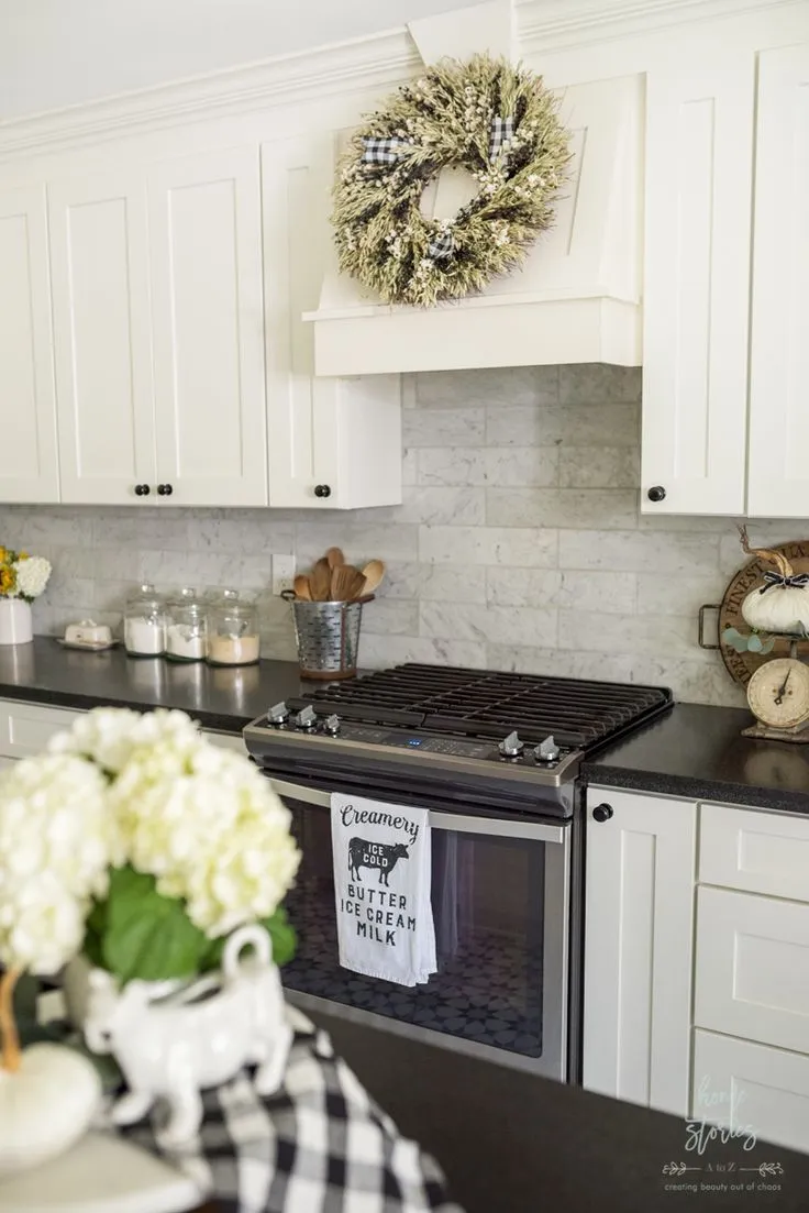 14425 farmhouse kitchen black and white tiles