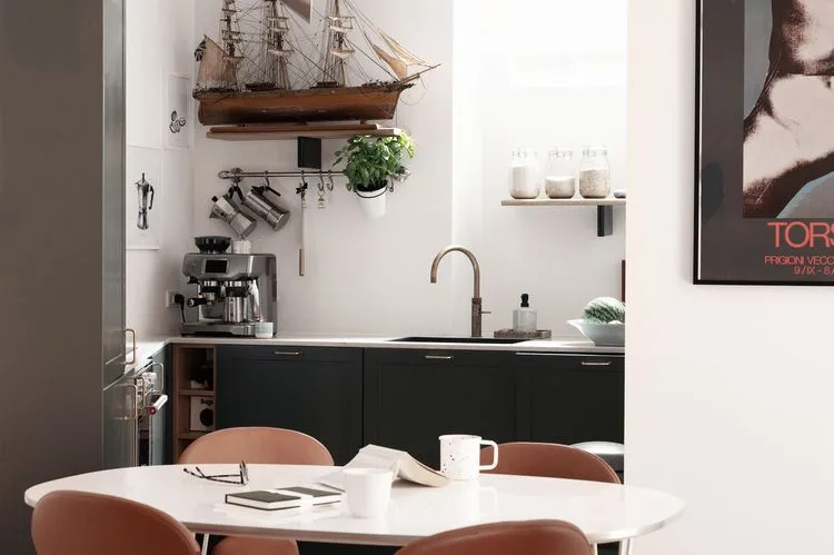 14429 farmhouse kitchen