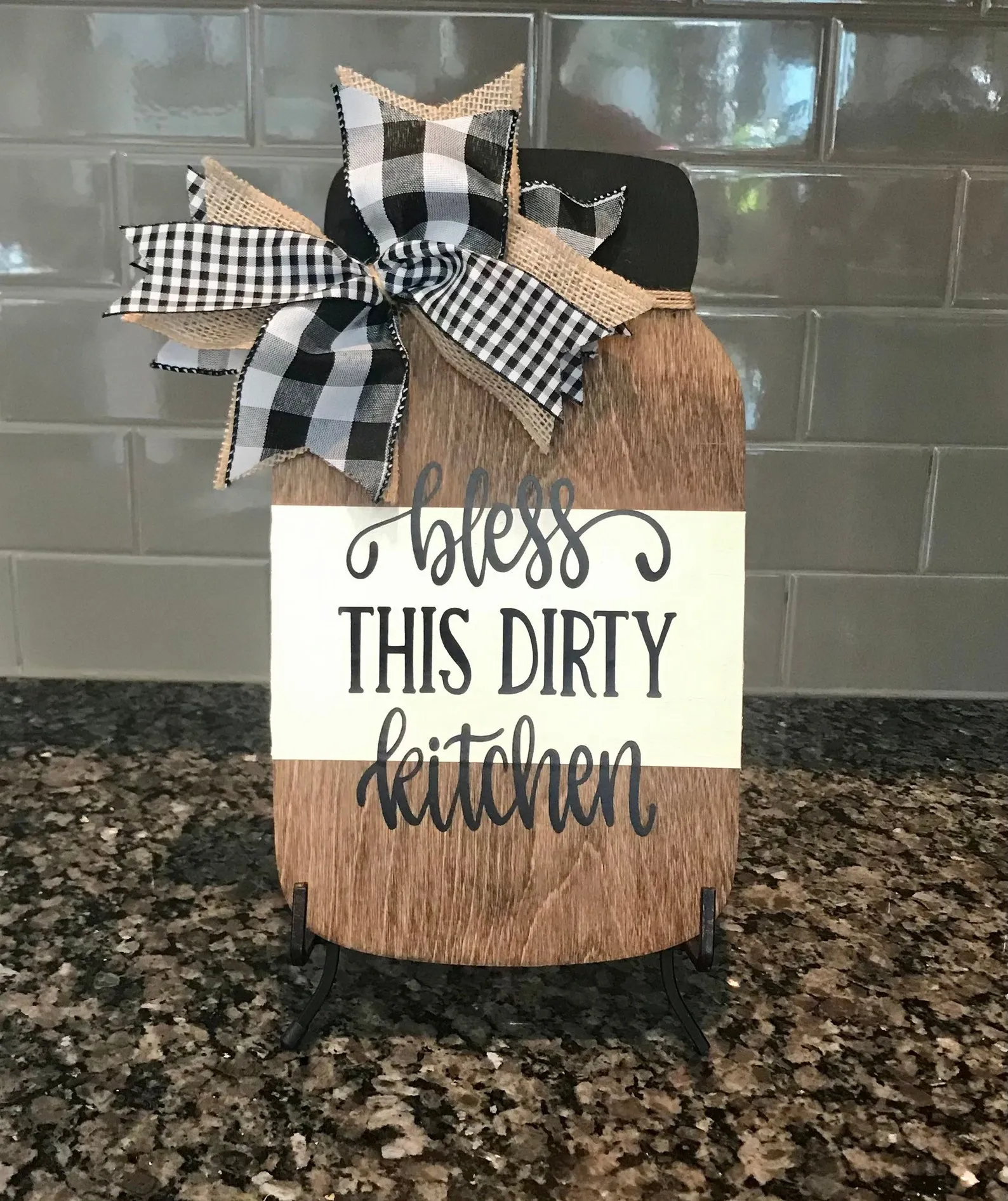 14511 farmhouse kitchen lighting