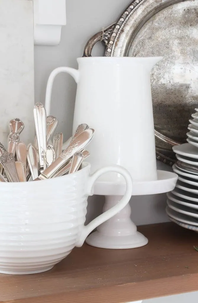 14563 vintage kitchen accents